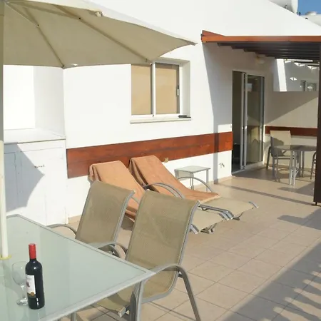 Apartment Kapparis Penthouse *