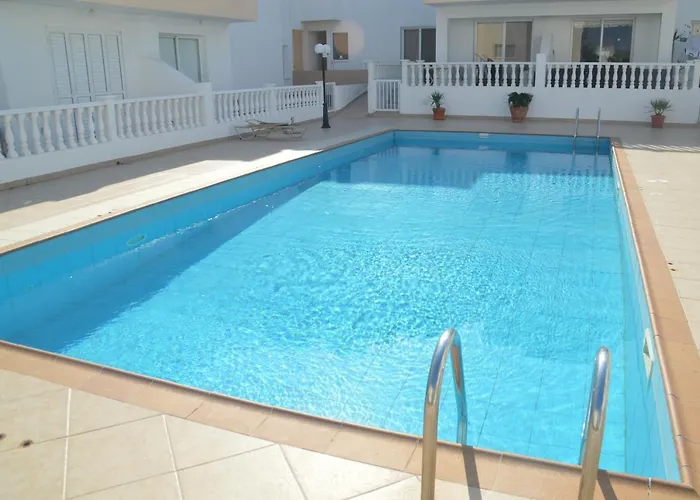 Kapparis Penthouse *